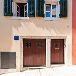 Happy House Bregovita By Irundo